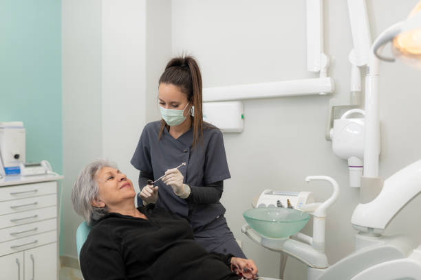 Best Emergency Dental Services for Seniors in Bellwood, IL