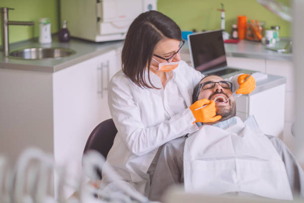 Best Broken or Cracked Tooth Emergency Dentist in Bellwood, IL